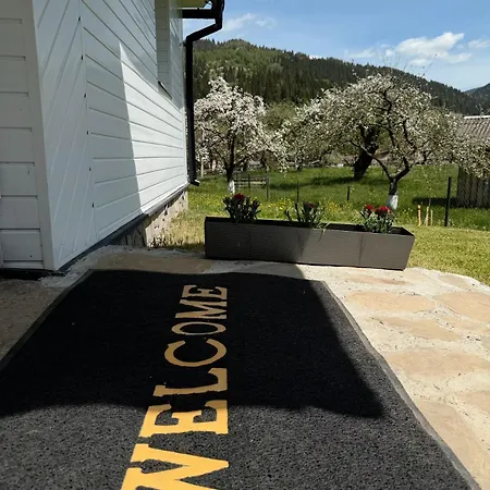 Holiday home Fochyn House